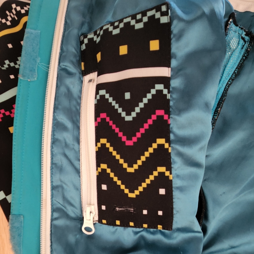 Neff Snow Jacket - Picture 4 of 5